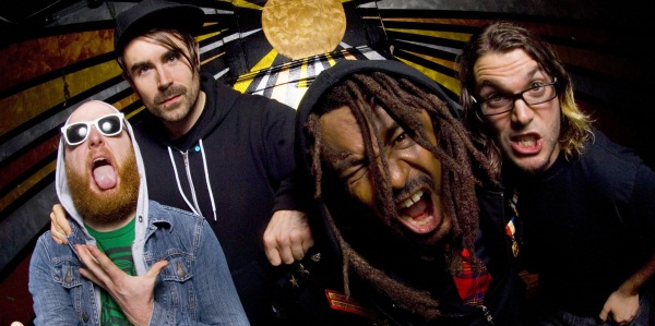 Skindred 2013