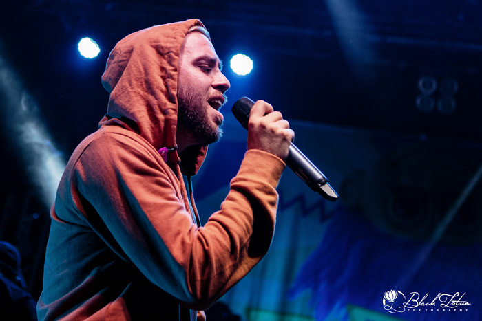 Issues on stage at KOKO London on 25th May 2015