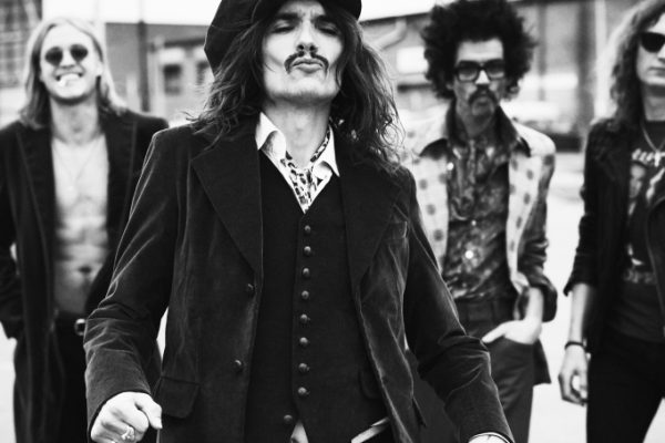 The Darkness 2019 Promo Photo Credit Simon Emmett