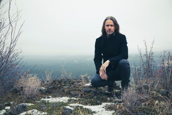 Myles Kennedy 2021 Promo Photo - Chuck Brueckmann